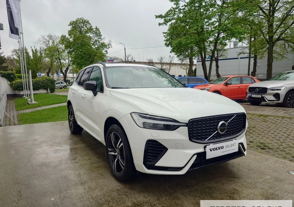 Volvo XC 60 cena 199900 przebieg: 112300, rok produkcji 2021 z Elbląg małe 742